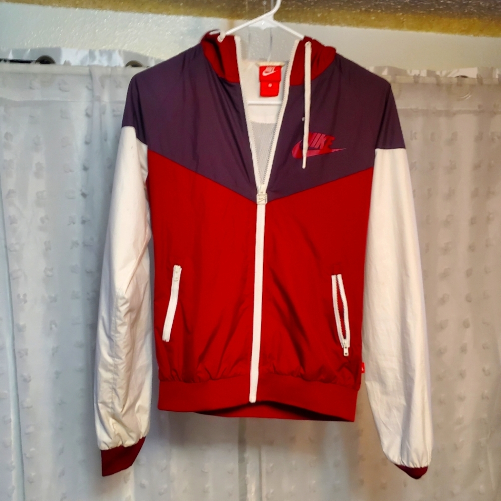 Nike windbreaker